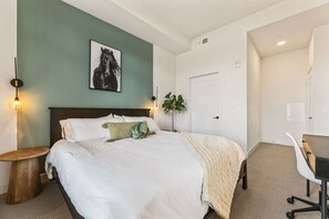 2 bedrooms, desk, iron/ironing board, travel crib