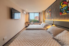 3 bedrooms, WiFi, bed sheets - Ayamonte 306 (Medellín)