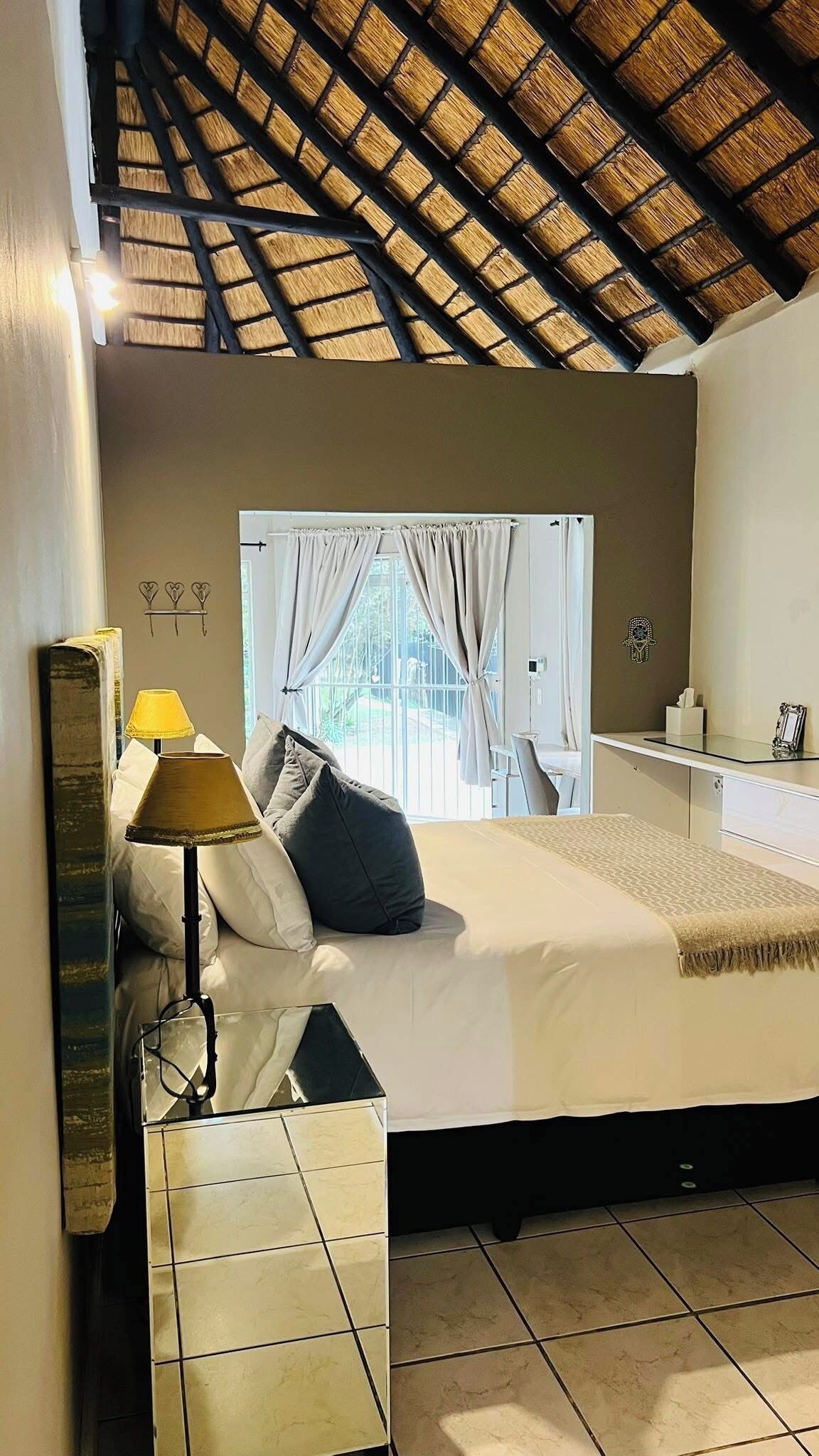 Suite Confort, vista a la alberca