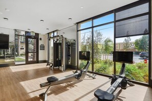 Fitness facility - South Coast Serenity-Modern Amenities + Parking (Santa Ana)