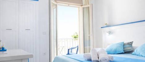 Comfort Double or Twin Room, Courtyard View