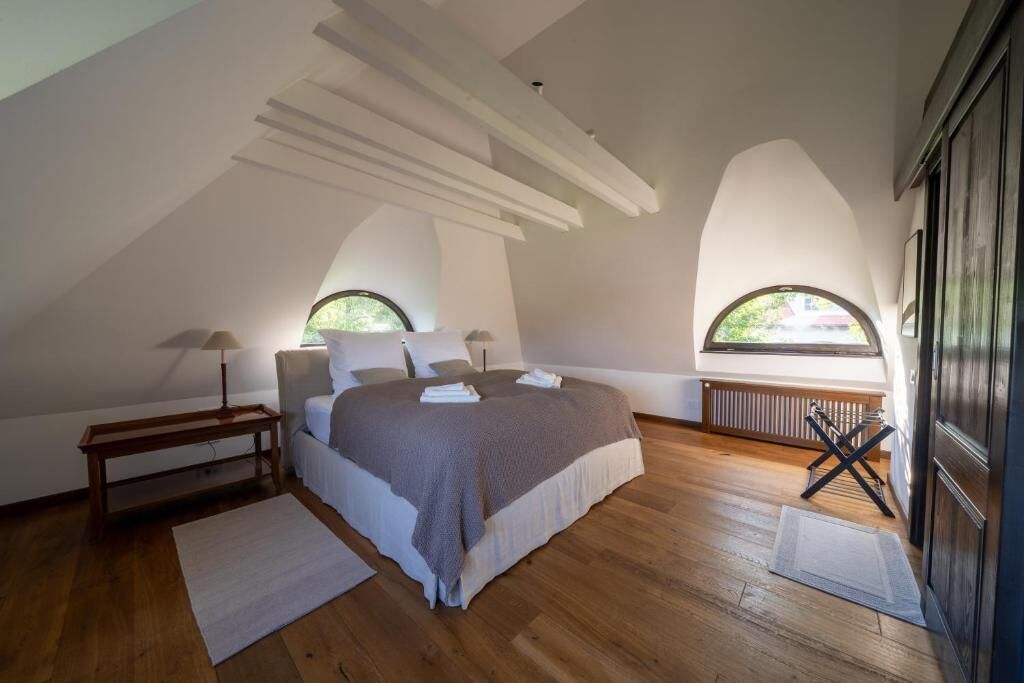 Deluxe Suite, Garden View