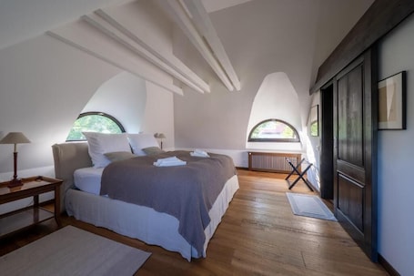 Deluxe Suite, Garden View. The Szekler Countryside Estate