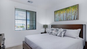 2 bedrooms, WiFi, bed sheets - Chandler Vacation Rental, 2 Bedroom Condo at The Cays with a Resort Pool & Spa (Chandler)