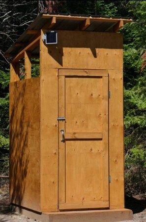 Property grounds - Cozy Cabin #2 (Maynooth)