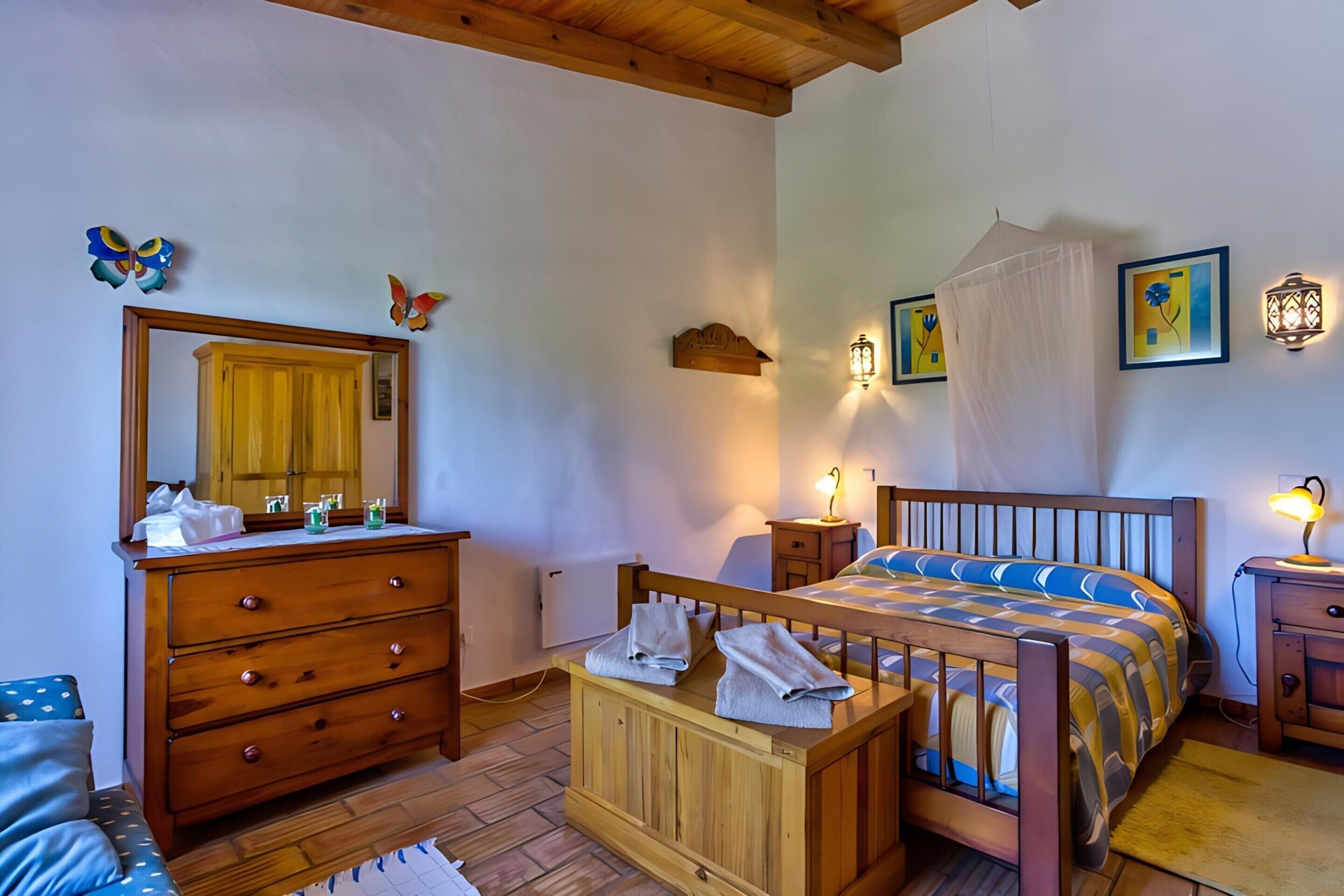 Apartment | 1 bedroom, iron/ironing board