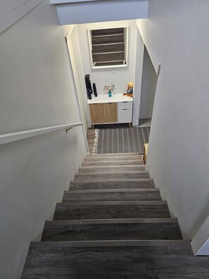 Interior - *NEW* Cozy Suite in the Bowl (Prince George)