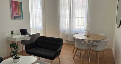 Ă 5 minutes de la gare ! Appartement lumineux et spacieux