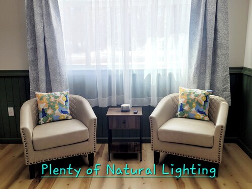 3-bedroom house in beautiful Fairview with cool AC breeze