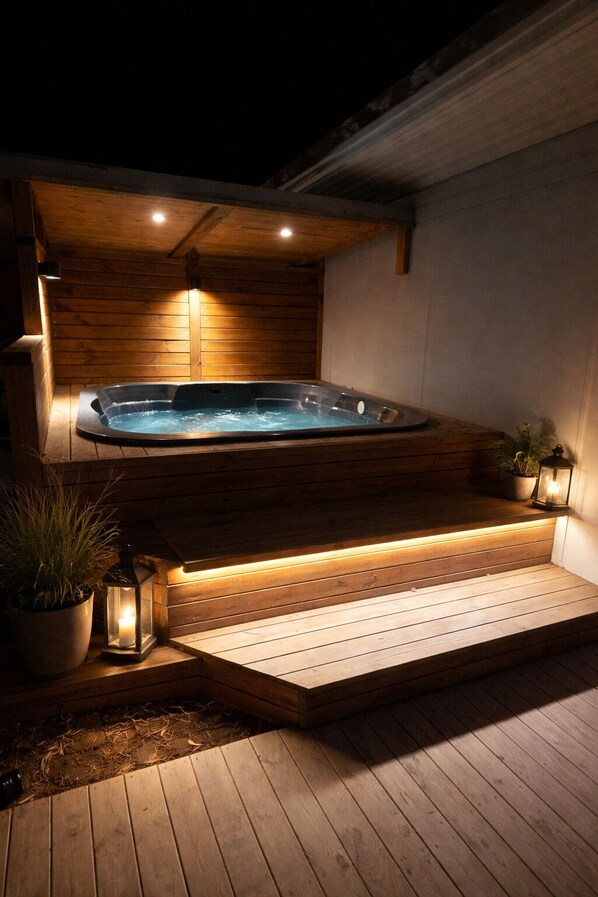 Baignoire à remous extérieure