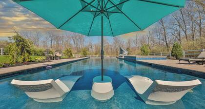 NEW LISTING INTRO PRICING - Rivertown Reserve - 6BR Estate W/ Pool & Pool House