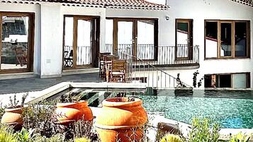 Piscina externa