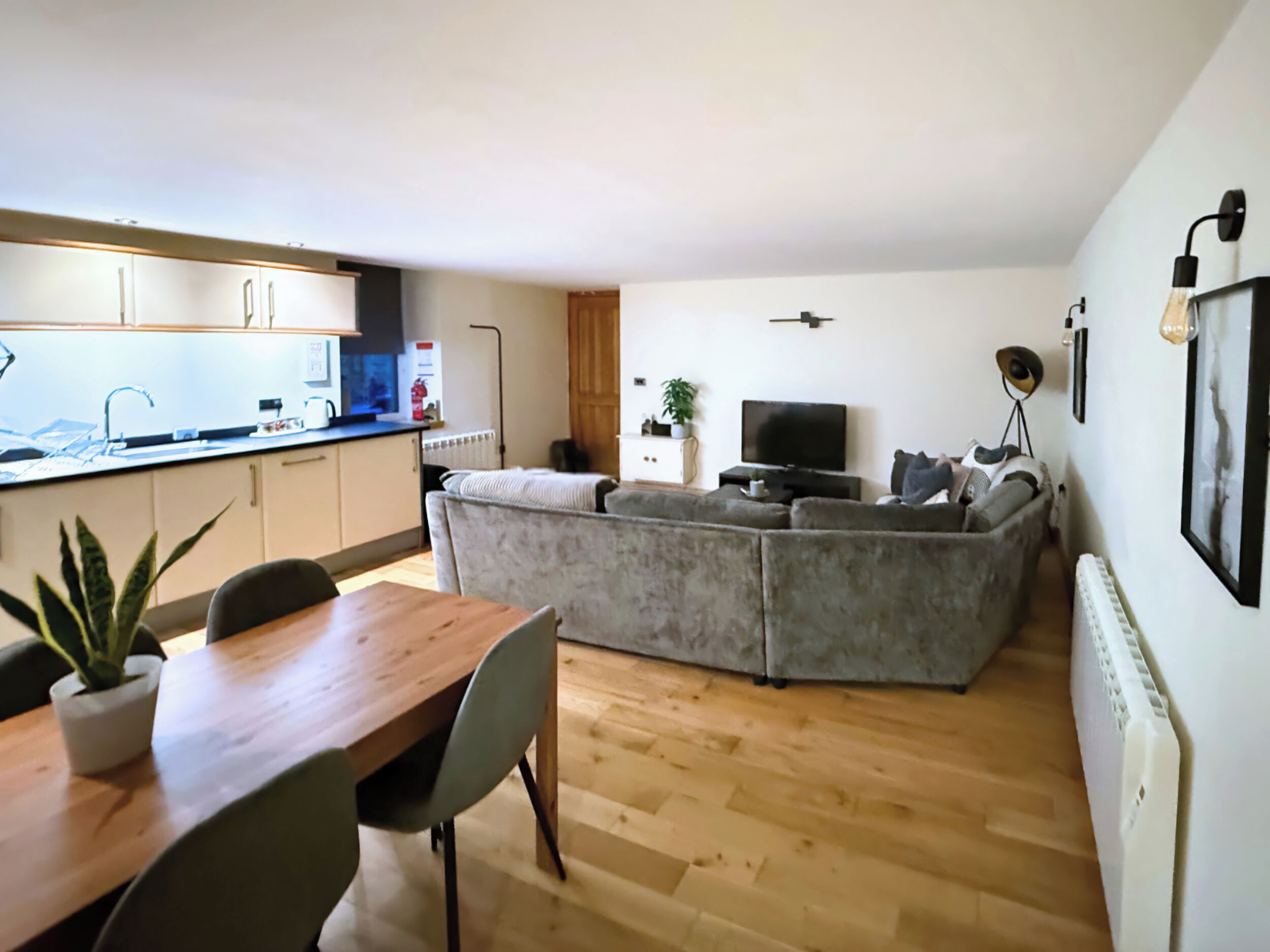 The Stables, Pet Friendly, With A Garden In Penrith - Pooley Bridge