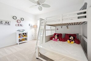 Room - Luxurious 5 bed Solterra Oasis close to Disney World (Davenport)