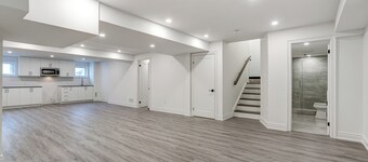 Modern, Spacious Basement Apartment - Legacy Neighbourhood - 2 Minutes from 407!