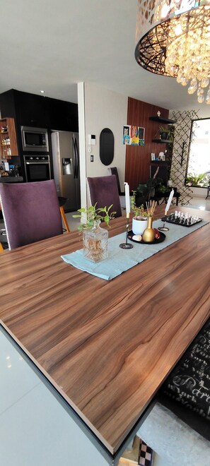 Dining - Nice, cozy and modern house, good location, exclusive subdivision. (Heroica Puebla de Zaragoza)