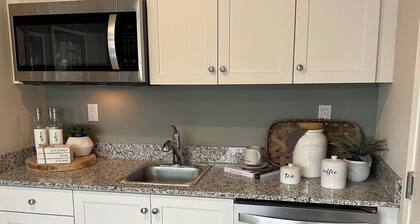 Perfect 1-bedroom private casita. 7 minutes away from Coachella festival