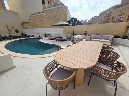 Casa Elana Holiday Home