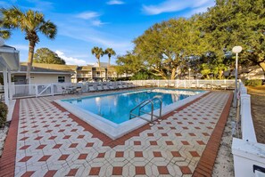 Pool - Peaceful end-unit townhome in Miramar Beach (Miramar Beach)