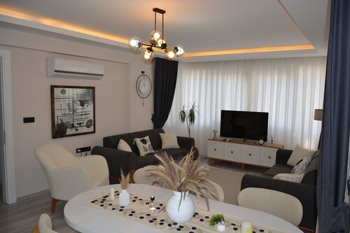 Spacious 4 bedroom apartment for 8 +2 guest in Fethiye Muğla Turkey