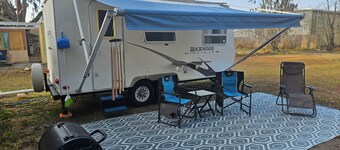 Cozy Camper near local businesses and amenities Fort Meade with AC