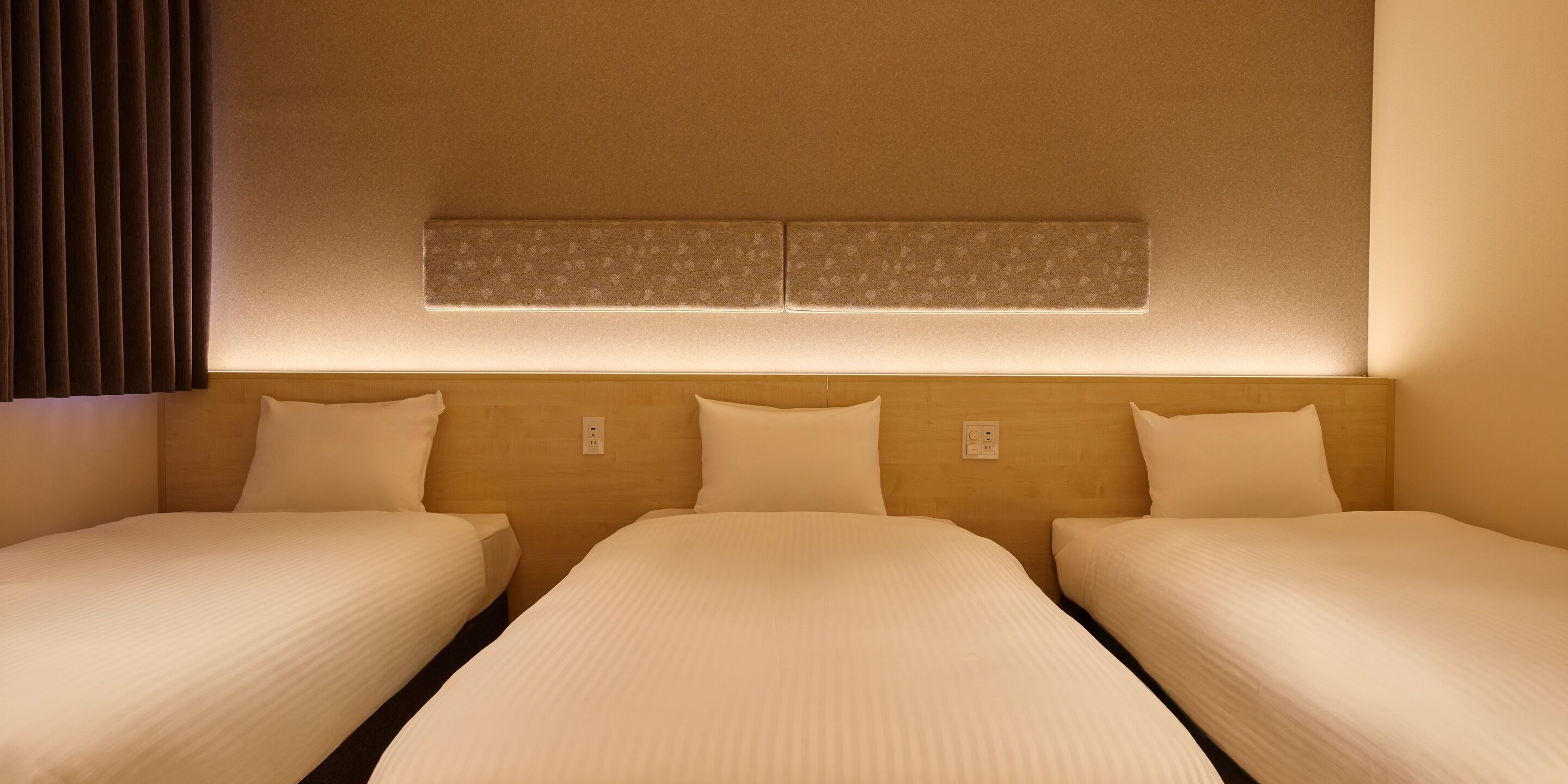 [B] 2 Queen + 3 Single + Sofa / hot spring bath and sauna (No pets allowed) | Free WiFi