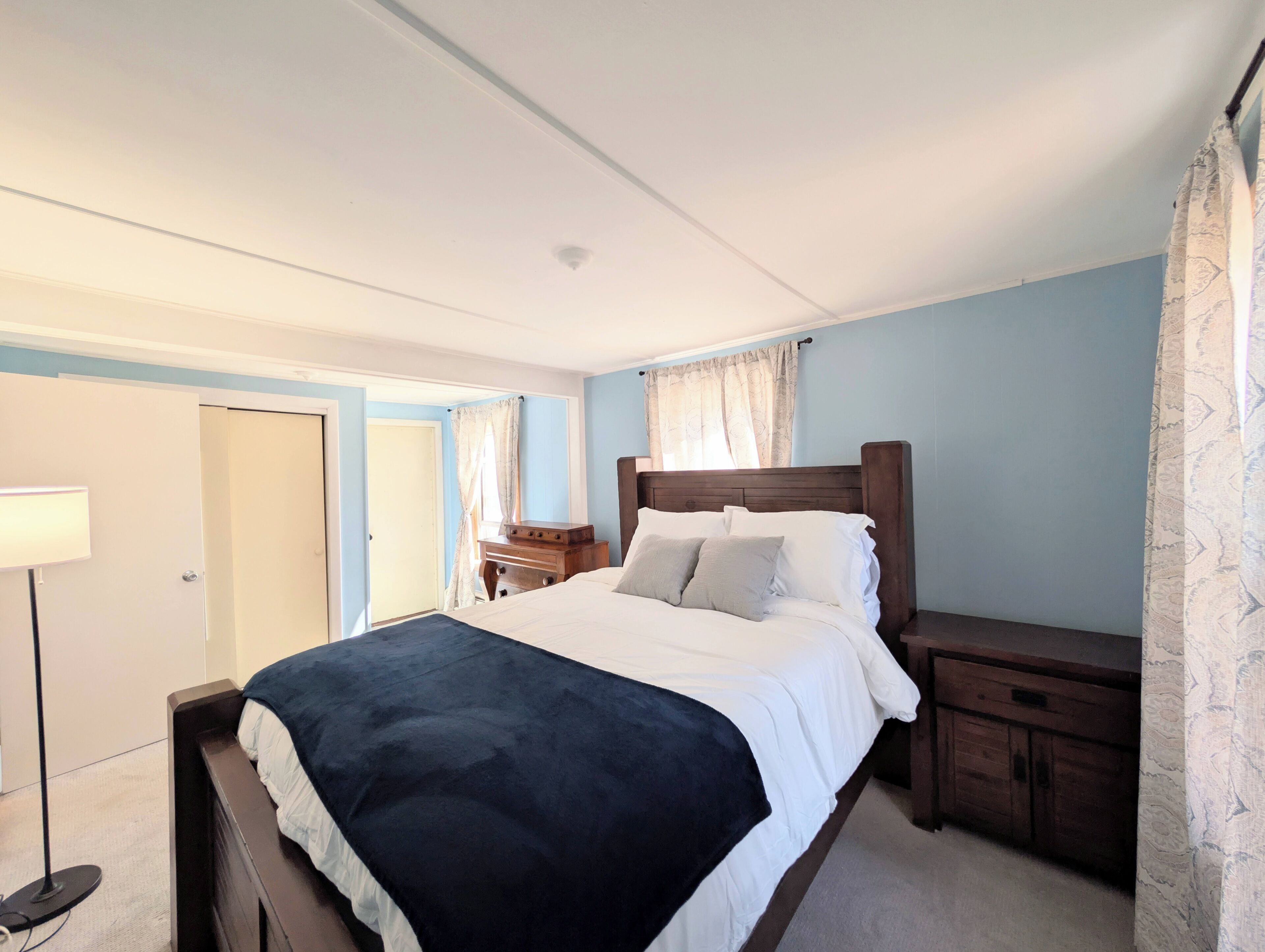 3 bedrooms, desk, free WiFi, bed sheets