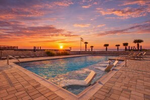 A heated pool - Gulf-Front Sandestin Studio | Balcony Views, Pool & Beach Access | Beachside II 4268 (Miramar Beach)
