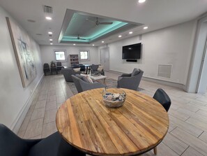 Dining - Gulf-Front Sandestin Studio | Balcony Views, Pool & Beach Access | Beachside II 4268 (Miramar Beach)