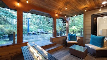 Luxury Double Room Single Use, Private Bathroom, Garden View | Terrace/patio