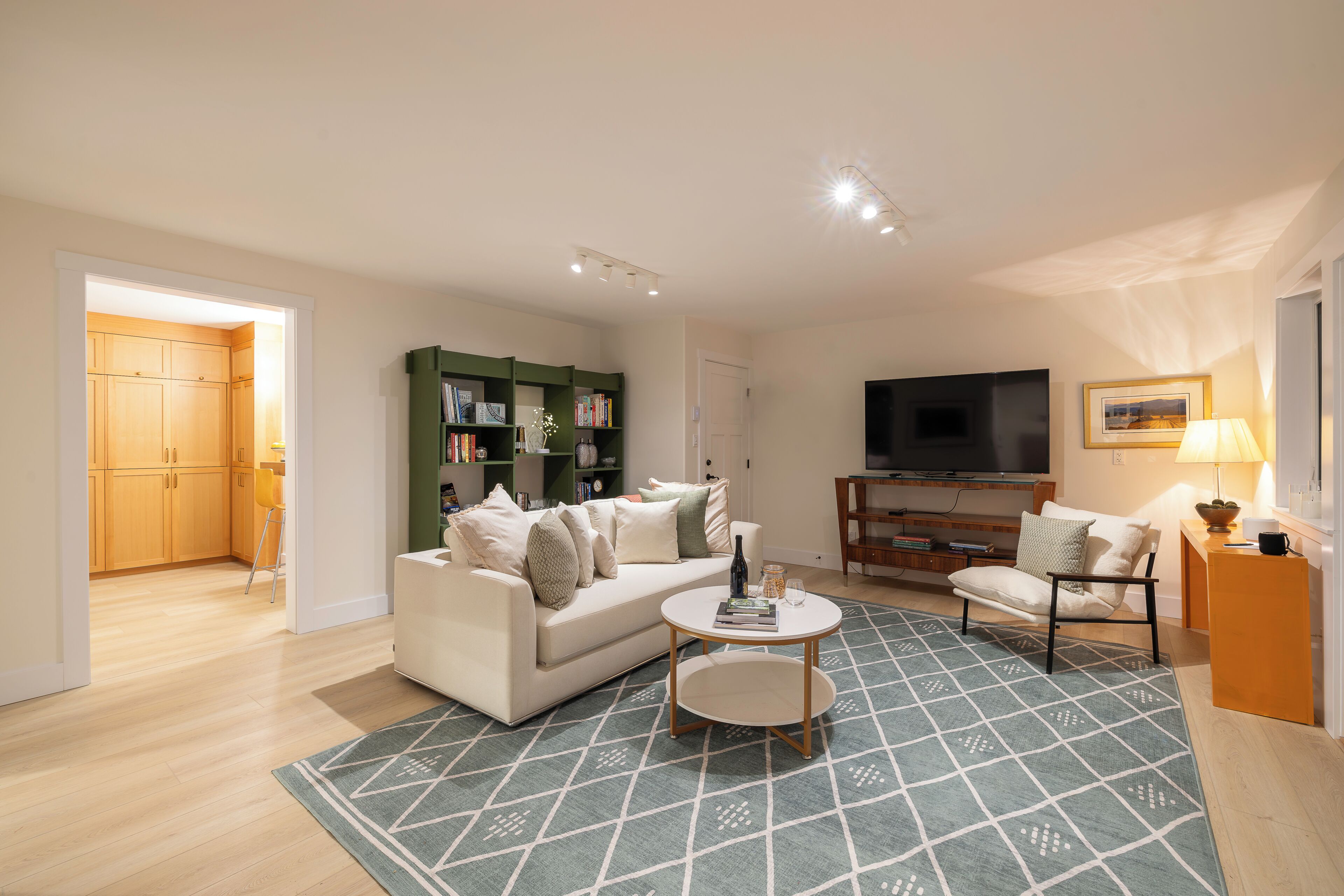 Lyxigt dubbelrum för 1 person - privat badrum - utsikt mot trädgården | Vardagsrum