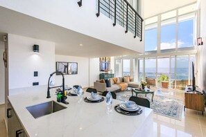 Interior - Stunning Beach Front 5BD Penthouse, Spectacular Sea Views (Playa Juan Dolio)