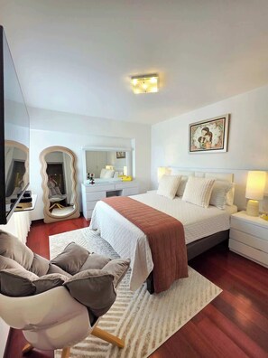 2 habitaciones, tabla de planchar con plancha y wifi gratis 