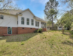 Exterior - Beautiful 3-bedroom house with AC in tranquil North Augusta. (North Augusta)