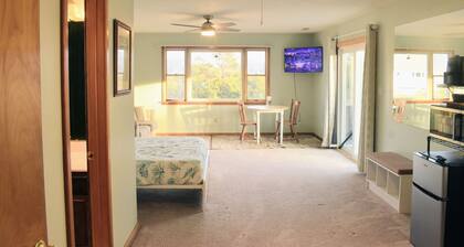 Charming 1-bedroom Apartment above a Local Bakery