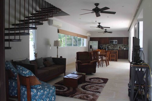 Villa Bonita, Playa Hermosa