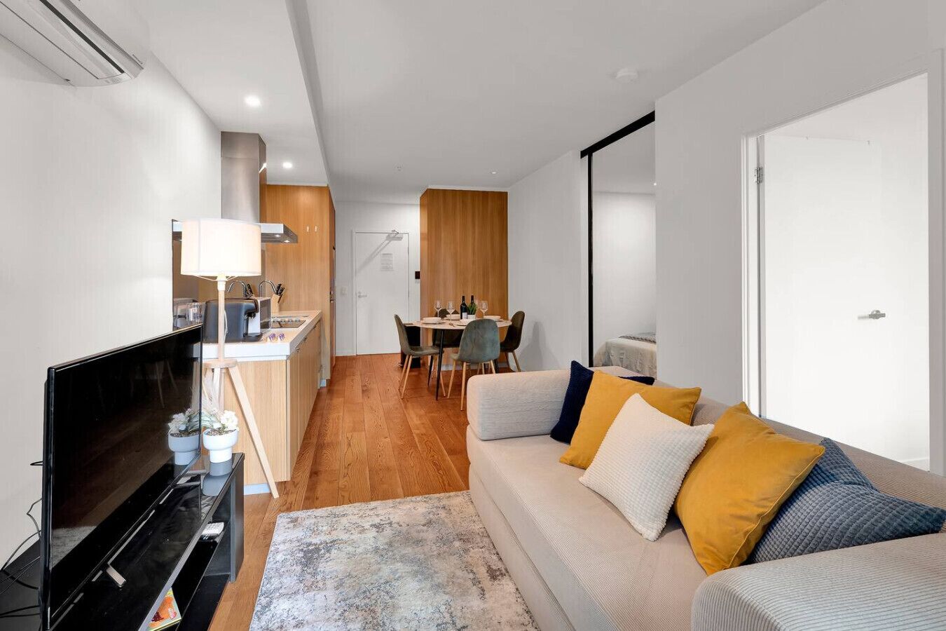 Prime Cbd Location - Stylish City Stays - Melbourne