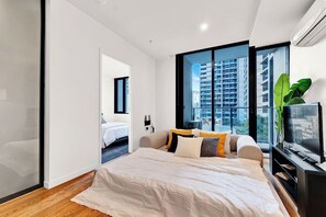 Iron/ironing board, WiFi, bed sheets - Prime CBD Location - Stylish City Stays (Melbourne)