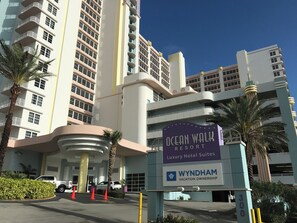 Exterior - Bandshell Wyndham Ocean Walk 1BR (Daytona Beach)