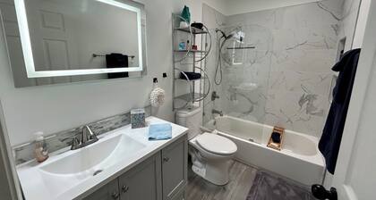 Spacious Remodeled Rio Rancho Gem. Welcome to Remington Respite.