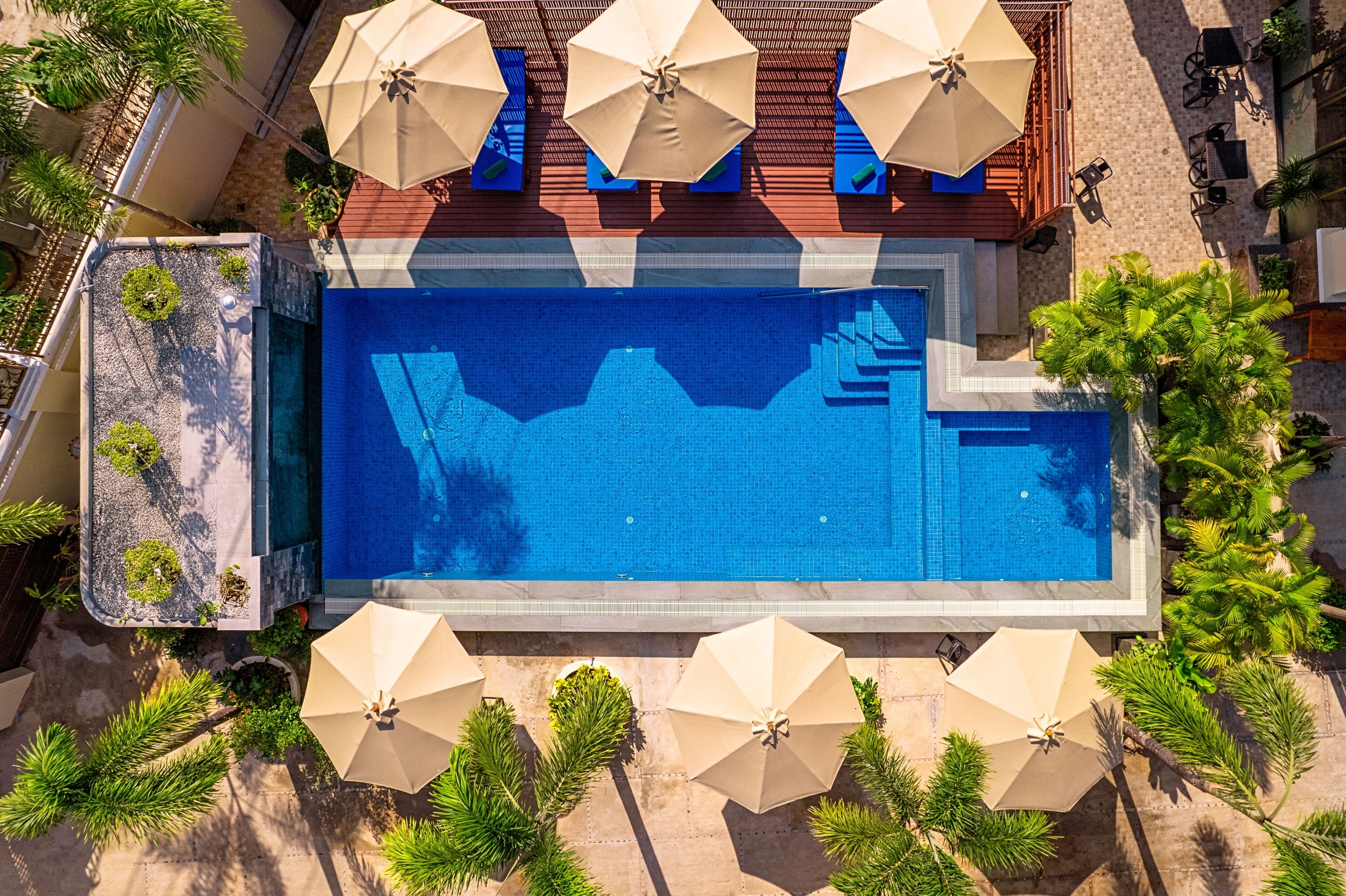 Outdoor pool, pool umbrellas, pool loungers