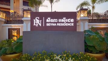 Entrada al alojamiento