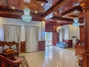 Lobby sitting area - Seyna Residence  (Siem Reap)