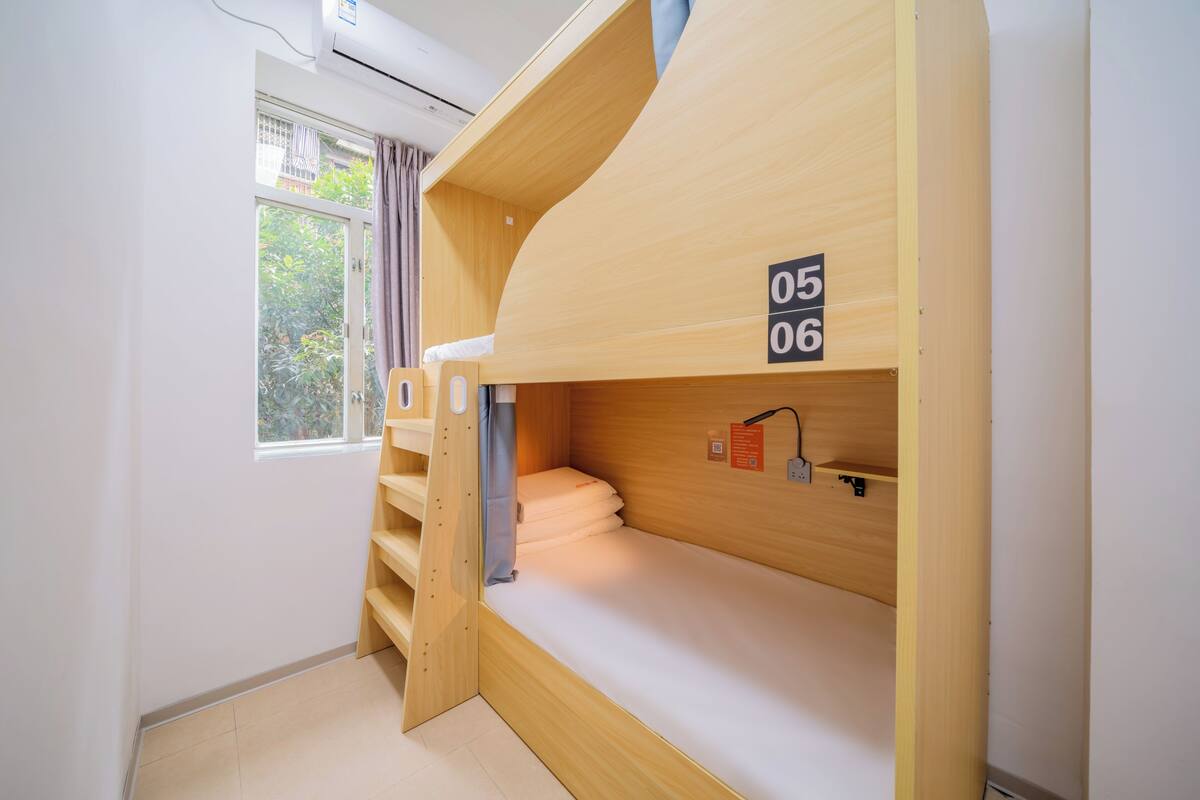 Phòng tập thể trung tâm thành phố, quang cảnh thành phố