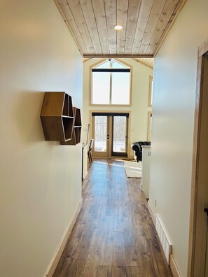 Interior - Lakeview Cottage Minutes from Clear Lake (Erickson)