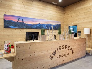 Lobby - Nice apartment for 4 guests with WIFI, TV, terrace and pets allowed (Meiringen)