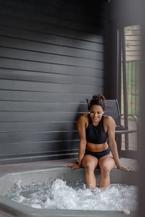 Baignoire à remous extérieure
