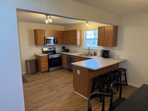Private kitchen - Spacious & Relaxing 3BR w/ Pond Views (Whitestown)