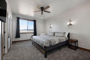 6 habitaciones, escritorio, cuna de viaje y wifi 