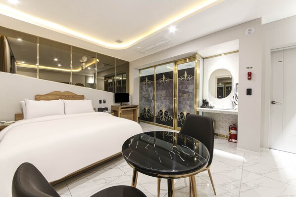 Superior Double Low Floor